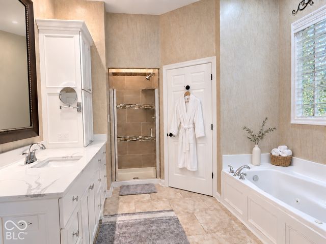 7331 Lightship Court, Fishers, IN 46038