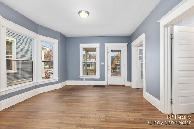 1118 Fulton Street, Grand Rapids, MI 49503