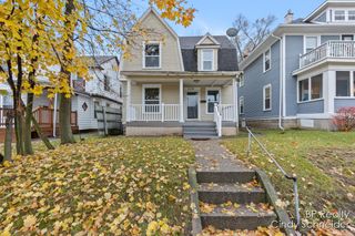 1118 Fulton Street, Grand Rapids, MI 49503