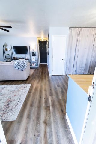 1505 S 12th Avenue, Ozark, MO 65721