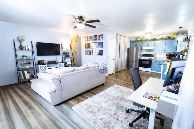 1505 S 12th Avenue, Ozark, MO 65721