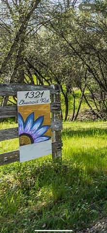 1321 Elwood Road, Yokuts Valley, CA 93675