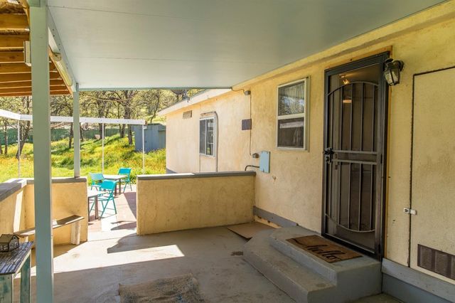 1321 Elwood Road, Yokuts Valley, CA 93675