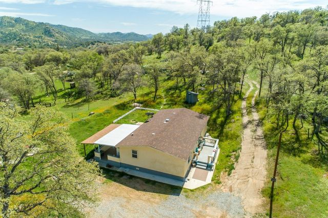 1321 Elwood Road, Yokuts Valley, CA 93675