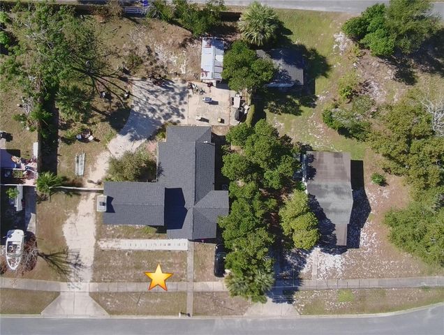 811 N DISSTON AVENUE, Tavares, FL 32778