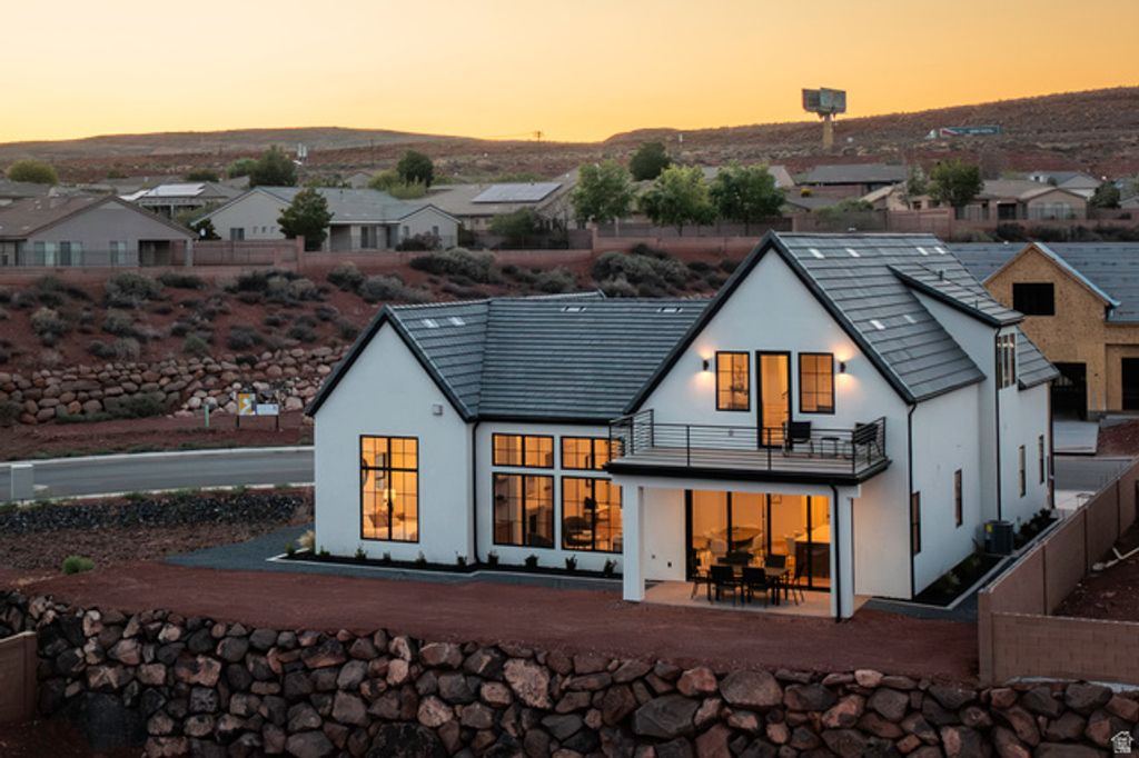 Image 38 of property listing at 1964 CREEKSIDE, Washington, UT 84780