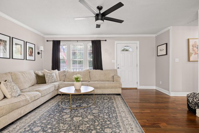10525 Hunter Trace Drive, Soddy Daisy, TN 37379