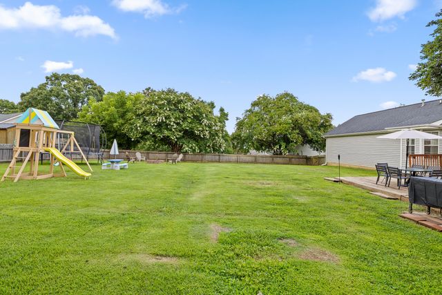 10525 Hunter Trace Drive, Soddy Daisy, TN 37379