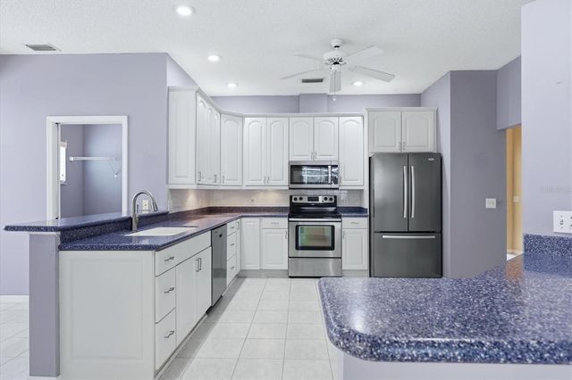 4541 DEL SOL BOULEVARD S, Sarasota, FL 34243