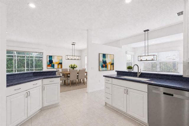4541 DEL SOL BOULEVARD S, Sarasota, FL 34243