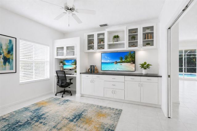 4541 DEL SOL BOULEVARD S, Sarasota, FL 34243