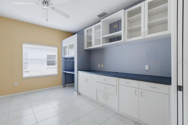 4541 DEL SOL BOULEVARD S, Sarasota, FL 34243