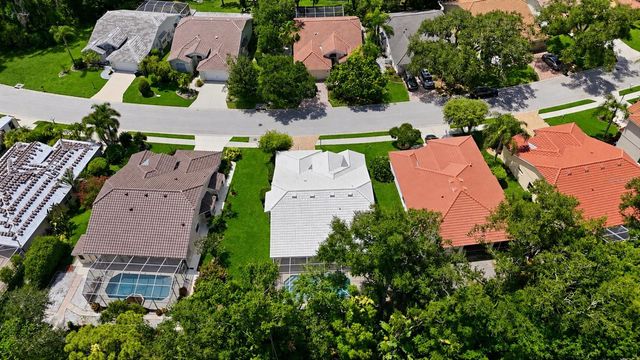 4541 DEL SOL BOULEVARD S, Sarasota, FL 34243