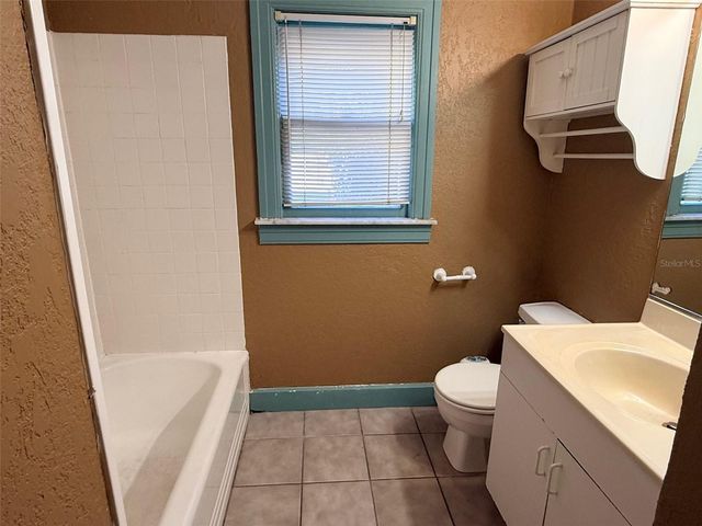 1908 20TH AVENUE N, St Petersburg, FL 33713