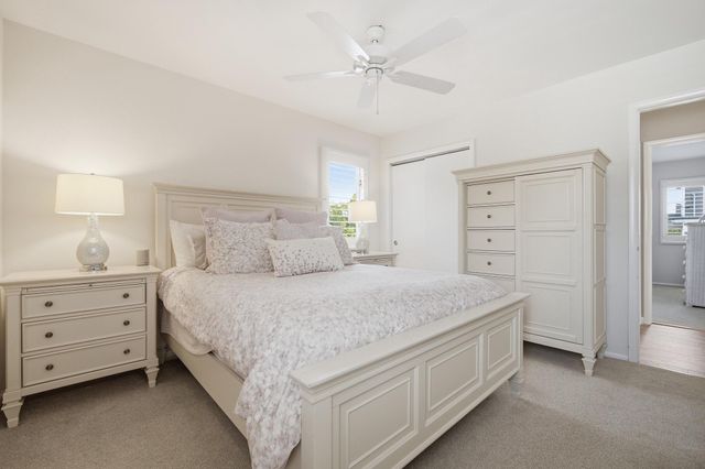 402 KELLY AVE, Tuckerton, NJ 08087