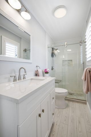 402 KELLY AVE, Tuckerton, NJ 08087