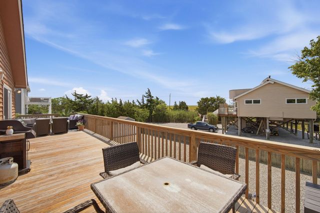 402 KELLY AVE, Tuckerton, NJ 08087
