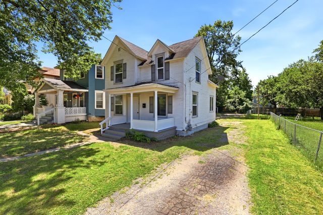 1128 Sigsbee Street SE, Grand Rapids, MI 49506