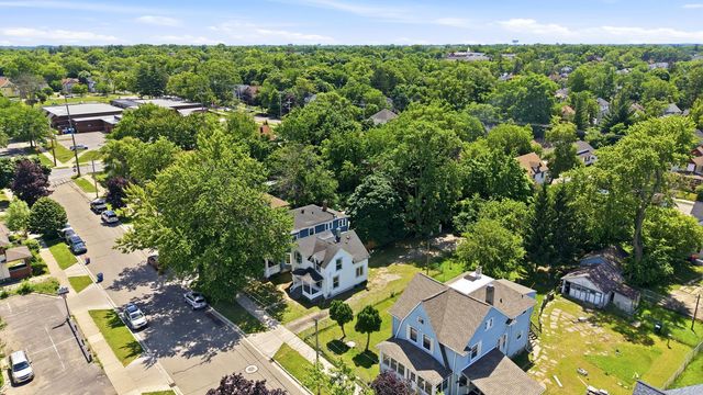 1128 Sigsbee Street SE, Grand Rapids, MI 49506