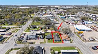 1004 Houston Street, Rosenberg, TX 77471