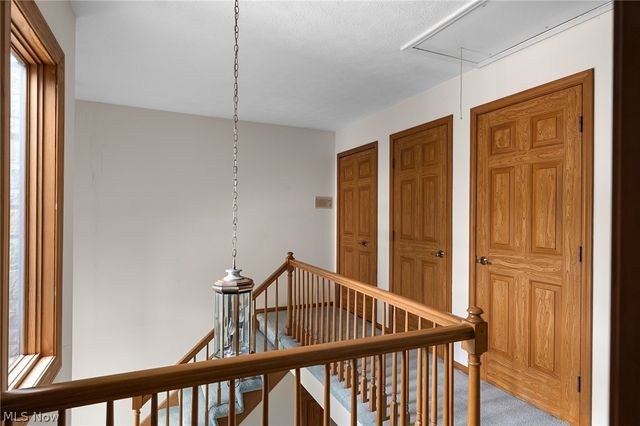1025 Stonewood Court, Westlake, OH 44145