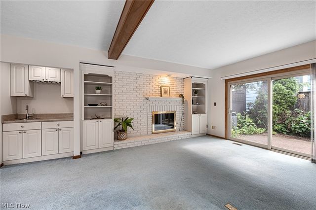 1025 Stonewood Court, Westlake, OH 44145