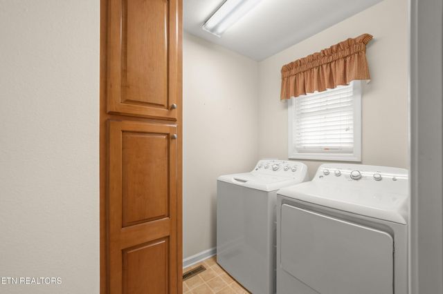 106 Mariners Drive, Crossville, TN 38558