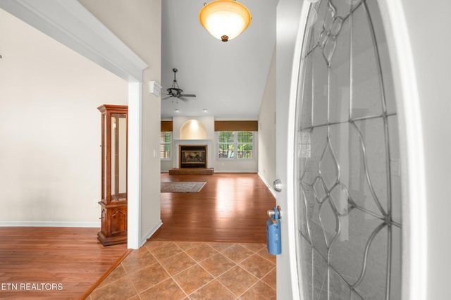 106 Mariners Drive, Crossville, TN 38558