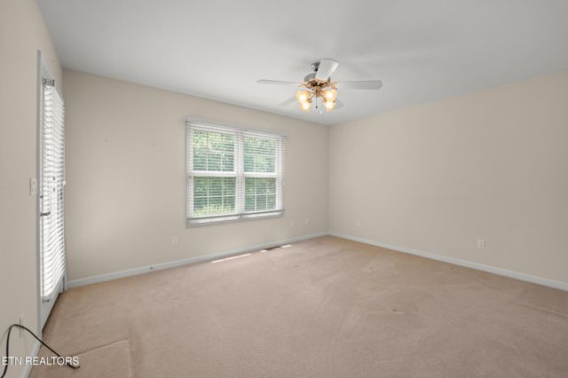 106 Mariners Drive, Crossville, TN 38558