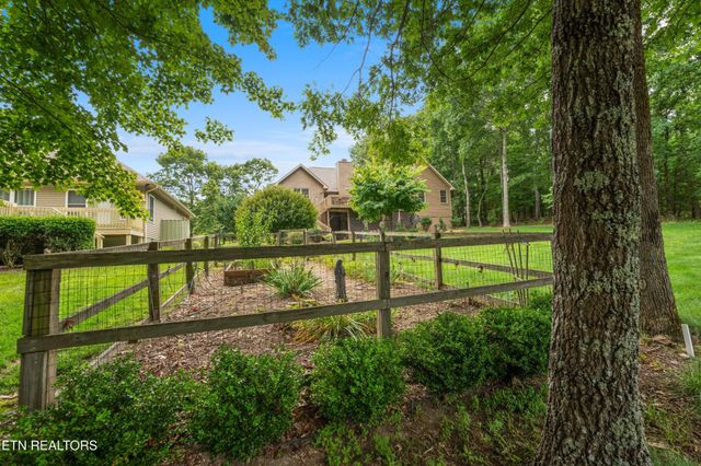 106 Mariners Drive, Crossville, TN 38558
