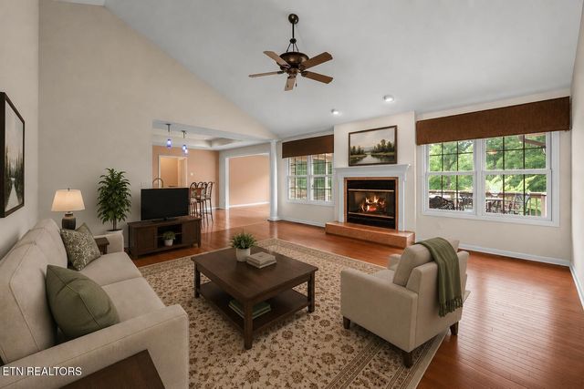 106 Mariners Drive, Crossville, TN 38558