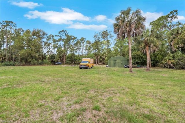 521 31st ST SW, Naples, FL 34117