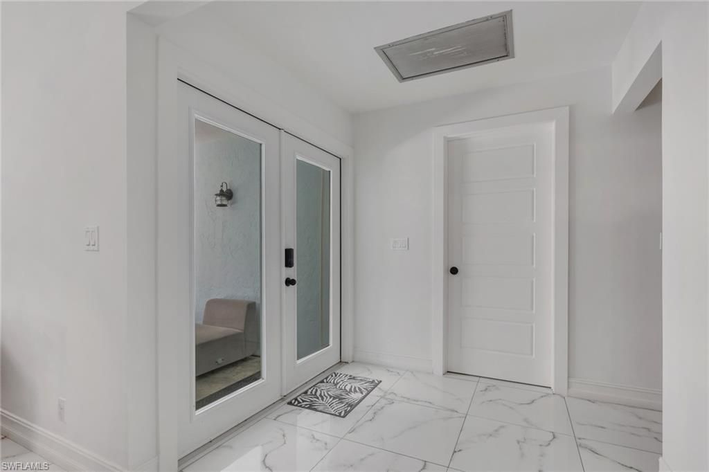 521 31st ST SW, NAPLES, FL 34117 — photo 4