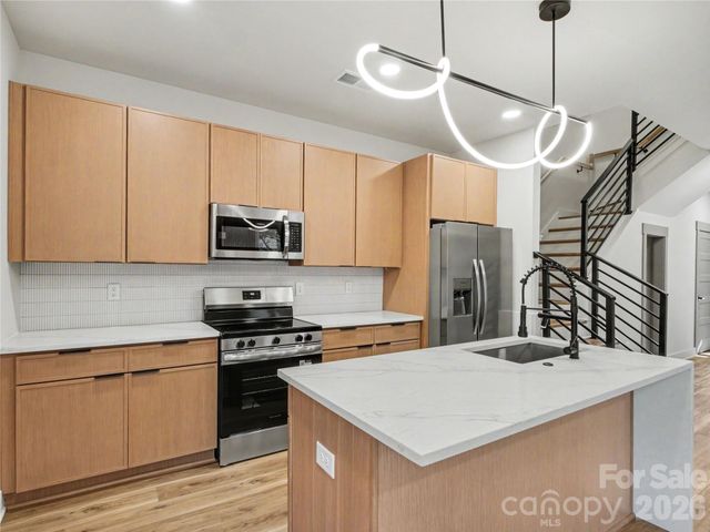 587 Central Drive NW, Concord, NC 28027