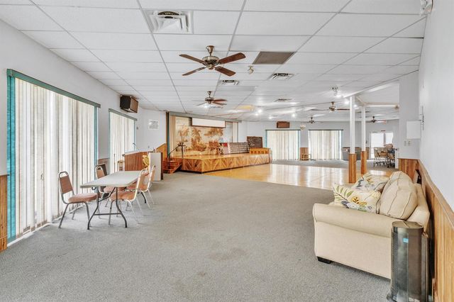 3099 NW 48th Avenue 260, Lauderdale Lakes, FL 33313