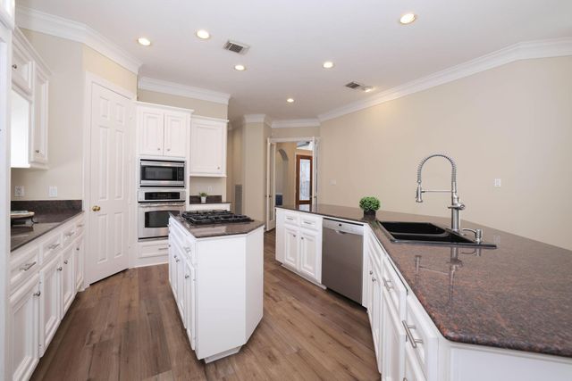 13807 Pegasus Road, Cypress, TX 77429
