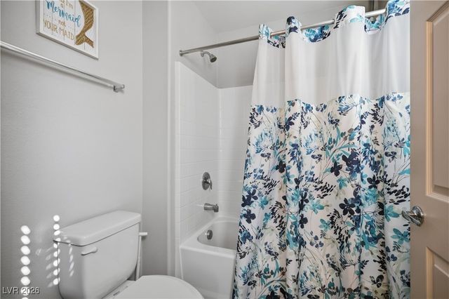 2787 Chetco River Court, Laughlin, NV 89029