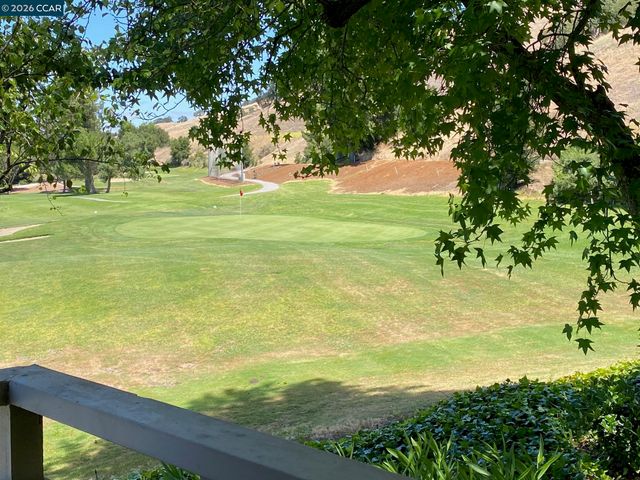 3350 Rossmoor Pkwy 4, Walnut Creek, CA 94595