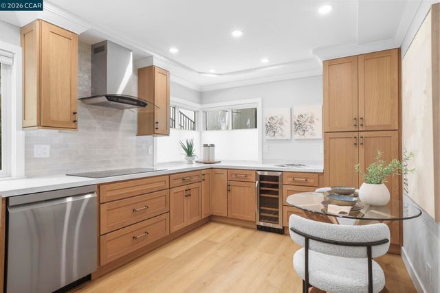 3350 Rossmoor Pkwy 4, Walnut Creek, CA 94595
