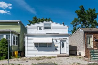 411 Sheridan Place, Fairview, NJ 07022