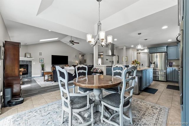 22702 Brantingham Road, Macomb, MI 48044
