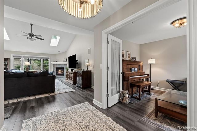 22702 Brantingham Road, Macomb, MI 48044