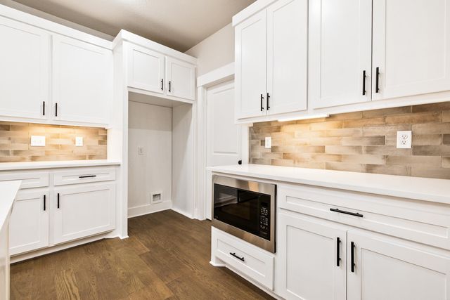 10364 Narrows, Benton, AR 72019