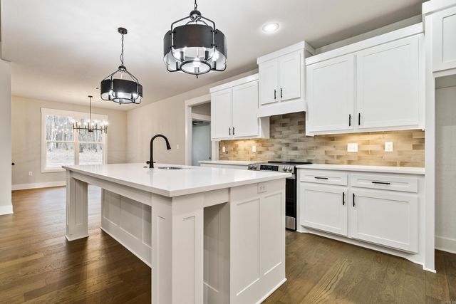 10364 Narrows, Benton, AR 72019