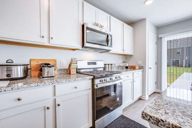 266 Ivory Shadow Road, Summerville, SC 29486