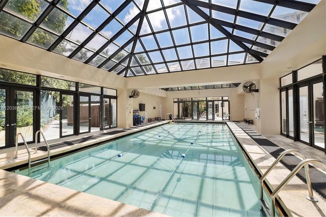 1000 Quayside Terrace 411, Miami, FL 33138
