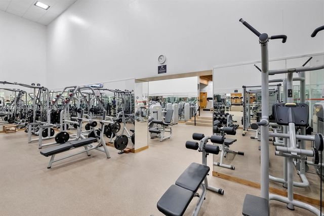 1000 Quayside Terrace 411, Miami, FL 33138