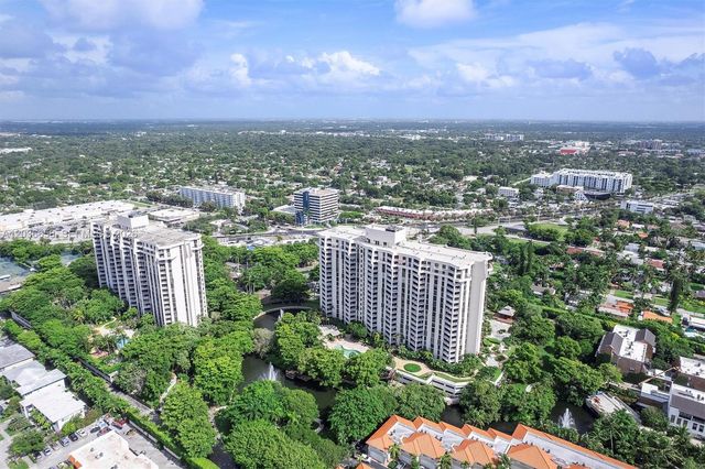 1000 Quayside Terrace 411, Miami, FL 33138