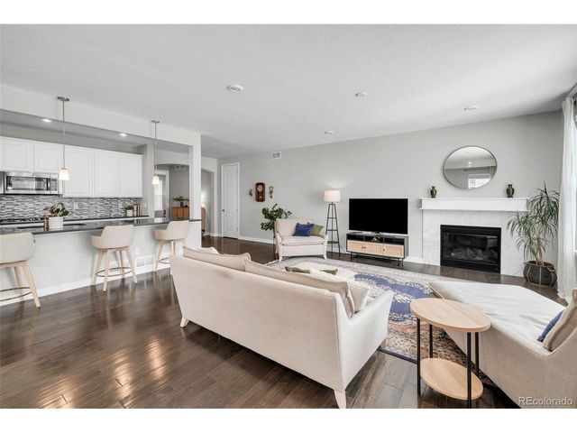 863 Carbonate Ln, Erie, CO 80516