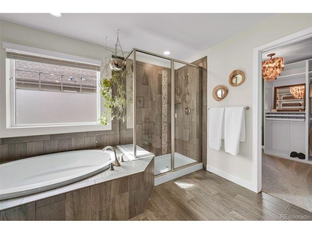 863 Carbonate Ln, Erie, CO 80516